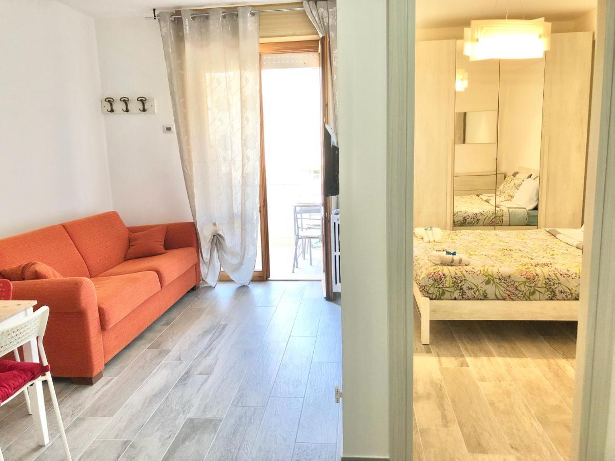 Ferienwohnung Vita Marina Porto SantʼElpidio Exterior foto